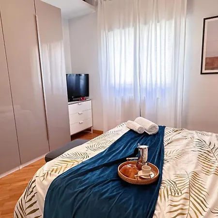 Ihost - Dupre 16 Milão